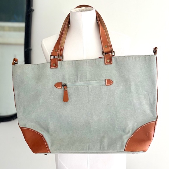 Le Papillon " Be The Change" Large Grey Canvas Tote - Picture 6 of 8